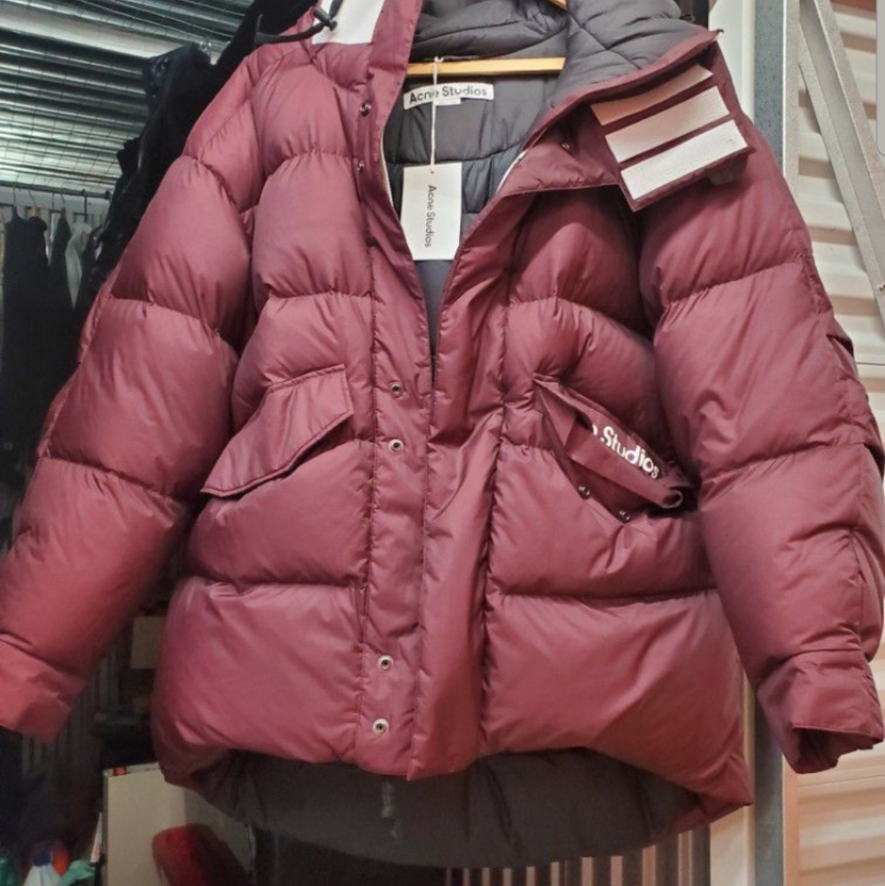 Acne studios